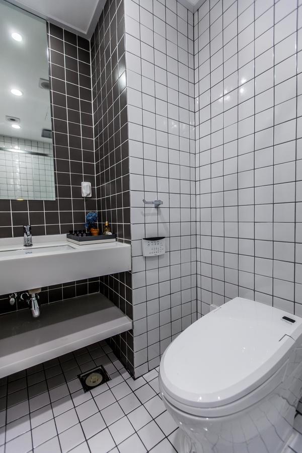 Blue Spring Hotel Чечжу Екстер'єр фото