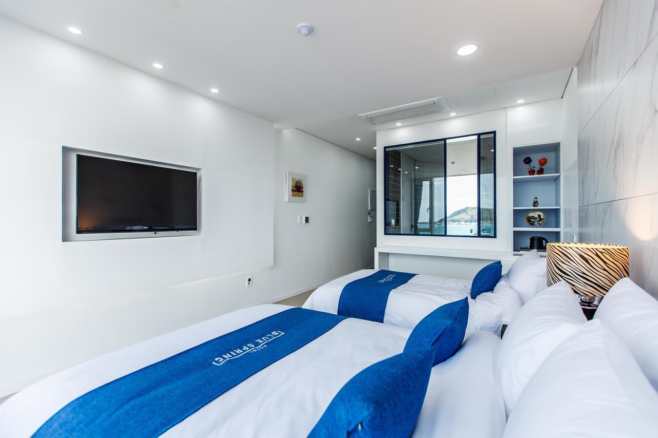 Blue Spring Hotel Чечжу Екстер'єр фото
