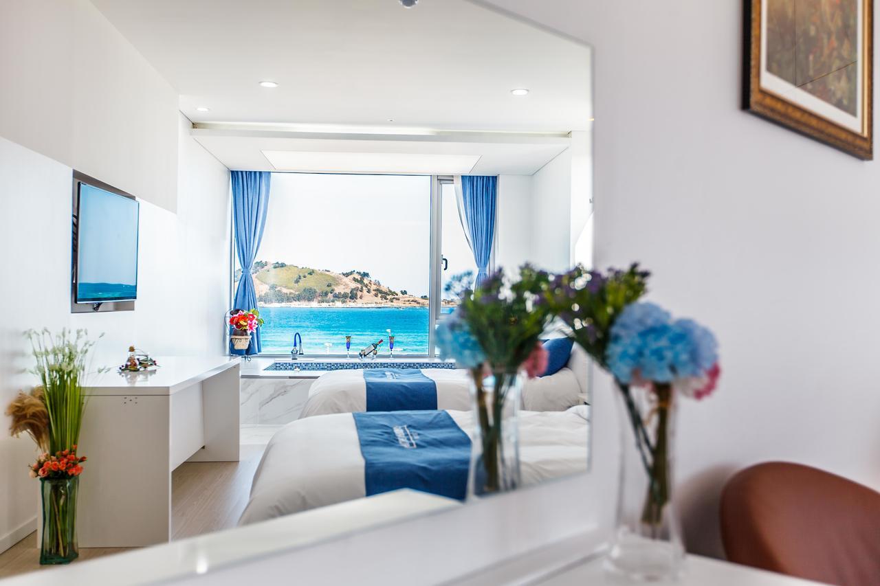 Blue Spring Hotel Чечжу Екстер'єр фото