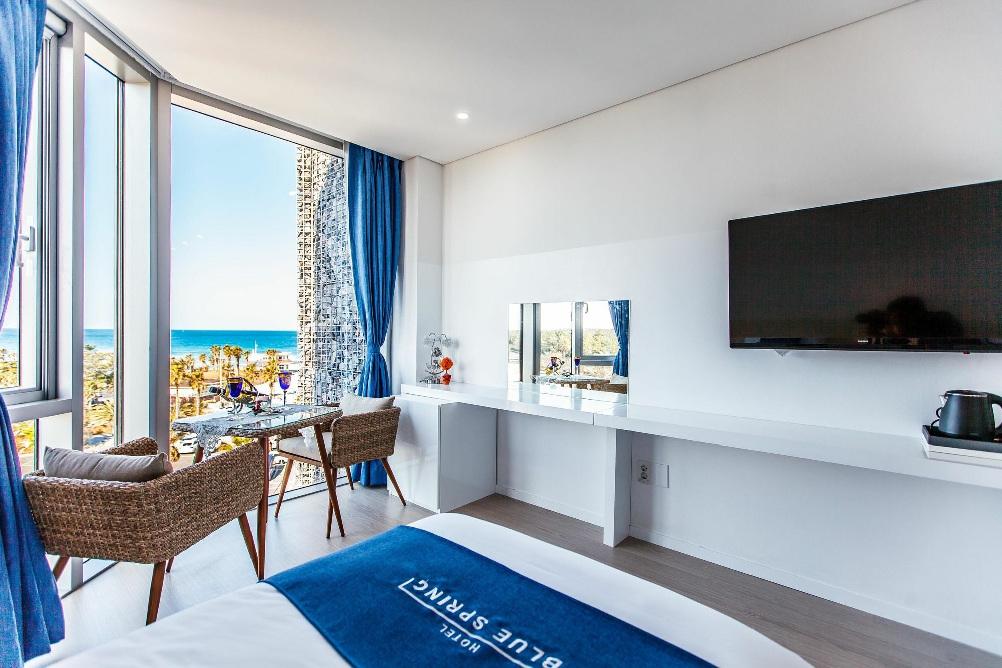 Blue Spring Hotel Чечжу Екстер'єр фото